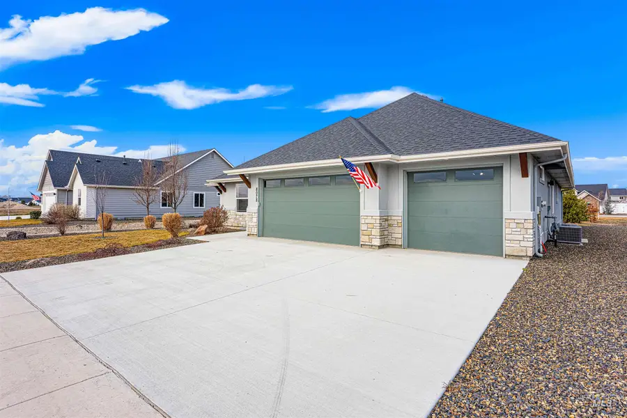8078 Tandy Cove St, Middleton, ID 83644 - #2