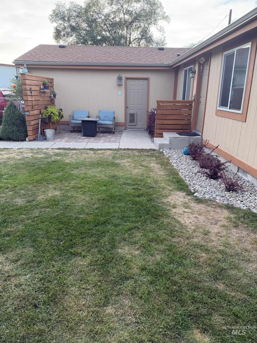 290 West Elmore Avenue, Richfield, ID 83349 - #2