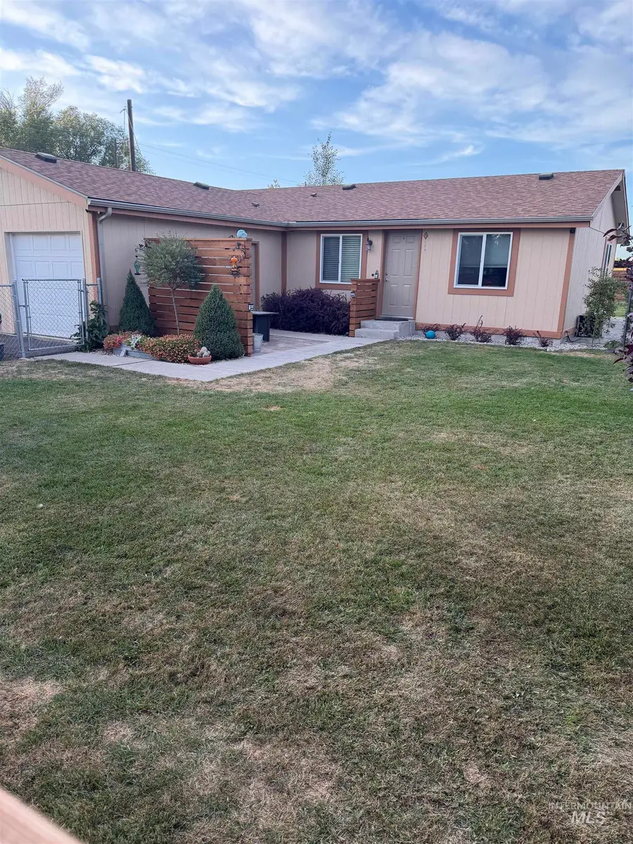 290 West Elmore Avenue, Richfield, ID 83349 - #3