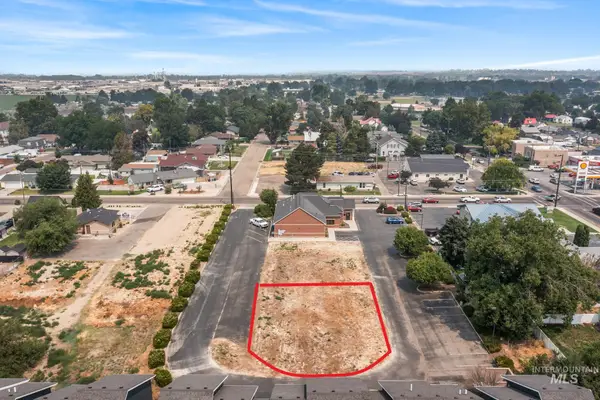 119 Logan St, Caldwell, ID 83605