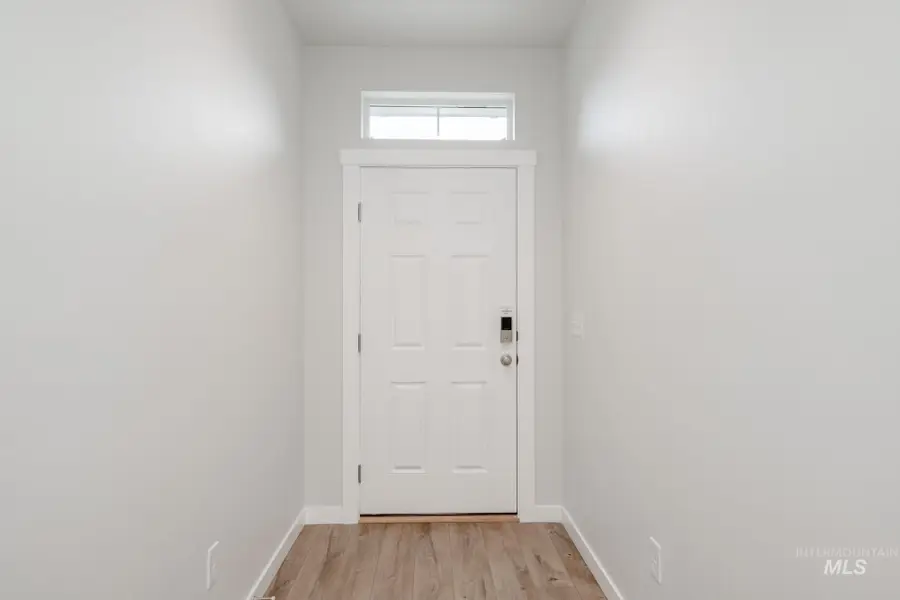 9084 W Violet St, Nampa, ID 83687 - #2