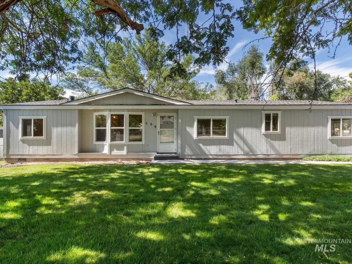 509 17th N Ave, Nampa, ID 83687 - #1