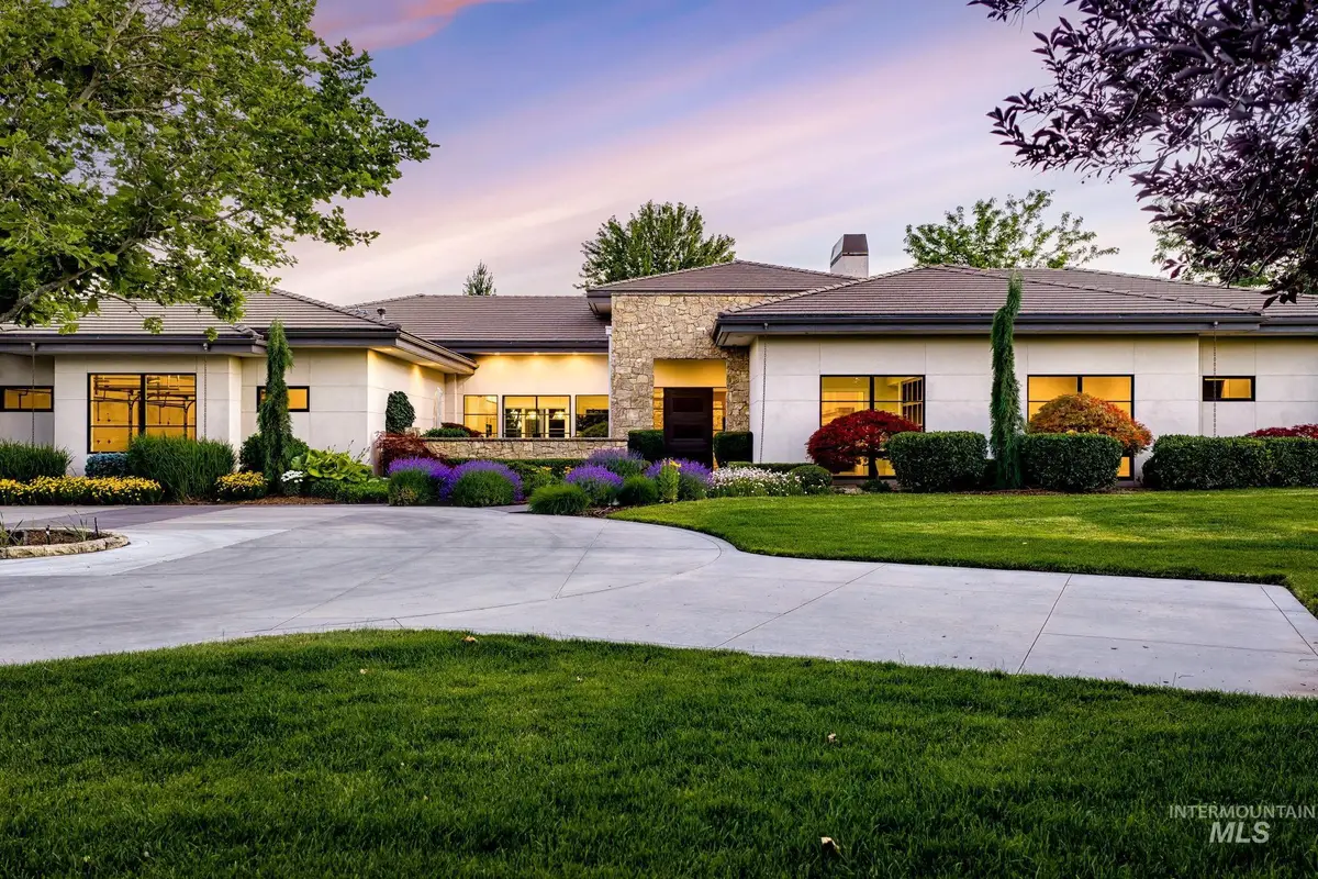 2020 E Barclay, Meridian, ID 83646 - #1