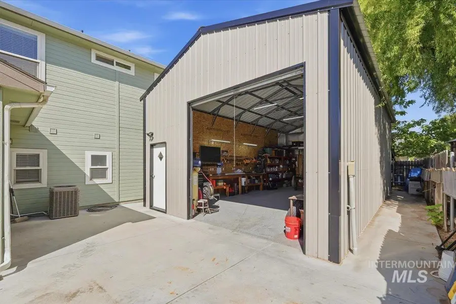 7515 E Nottingham, Nampa, ID 83687 - #2