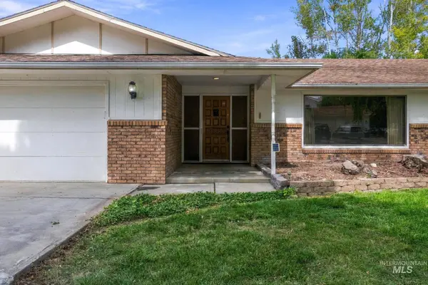 212 Hilldrop St, Caldwell, ID 83605