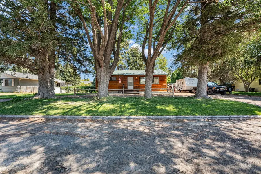 936 S Fillmore St, Jerome, ID 83338 - #3