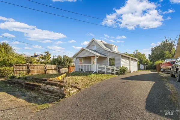 1013 Mccarroll St, Clarkston, WA 99403