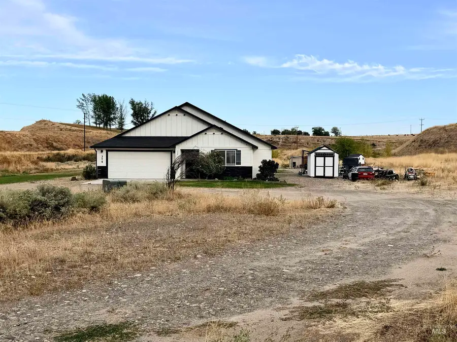 374 Beal Cir, Ontario, OR 97914 - #2