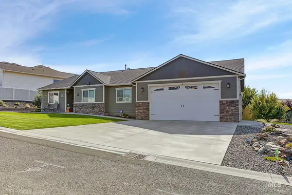 2541 3rd Ave, Clarkston, WA 99403