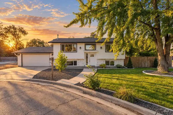 2204 Cari Circle, Caldwell, ID 83605