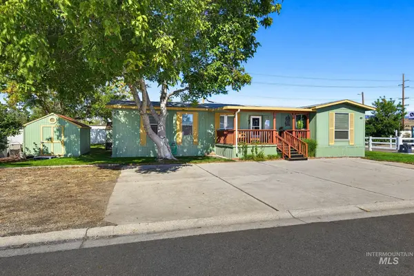 5787 N Confederate Ln, Garden City, ID 83714