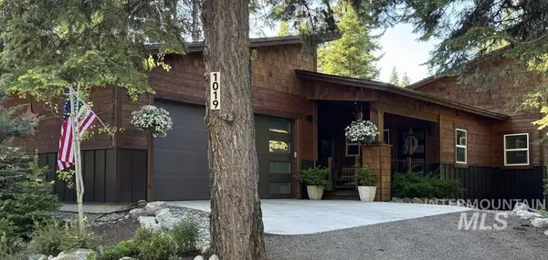 1019 Bitterroot, McCall, ID 83638