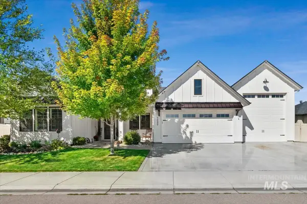 1133 N Cygnus Way, Star, ID 83669