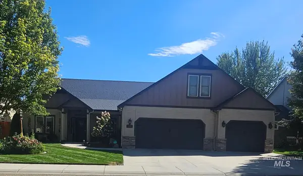 3712 N Twin Eagles Way, Meridian, ID 83646
