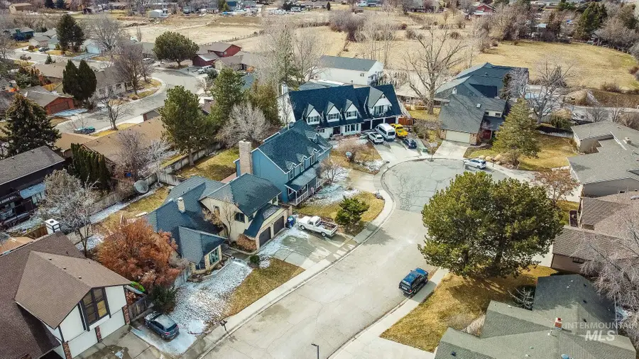 9401 W Stonehill Ct, Boise, ID 83709 - #3