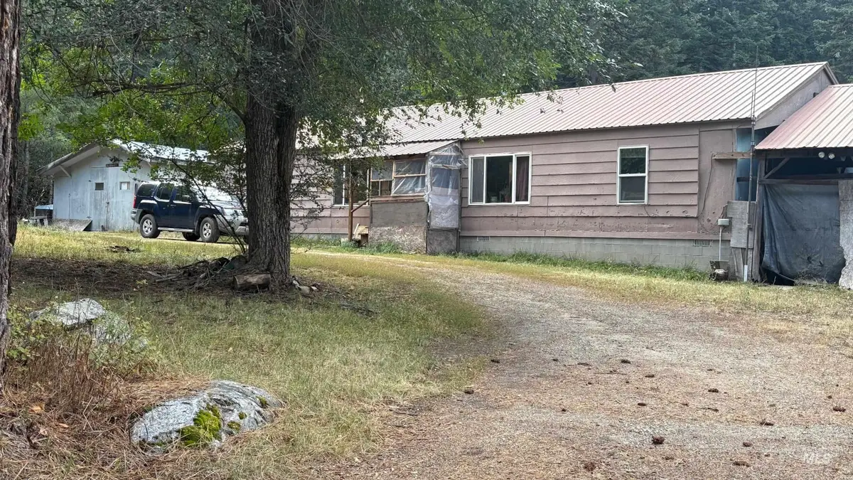 24 Syringa Drive, Garden Valley, ID 83622 - #1