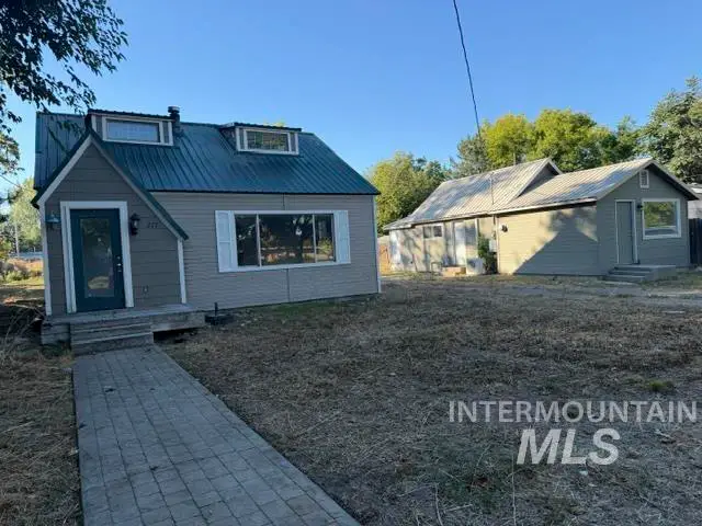 277 & 279 S East Blvd, New Plymouth, ID 83655 - #2