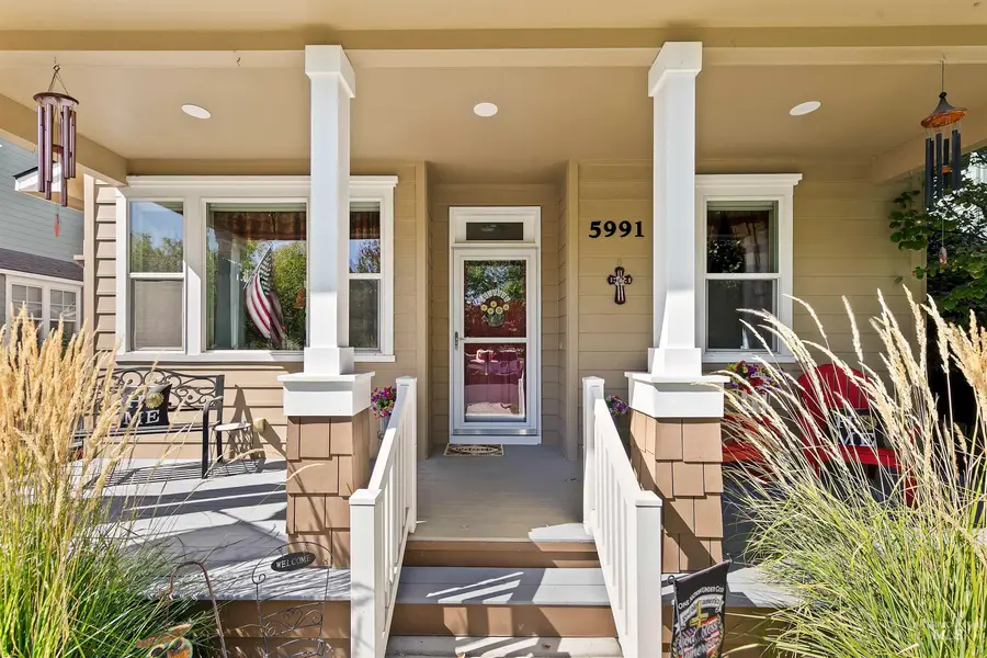 5991 N Willowdale Ln, Garden City, ID 83714 - #2