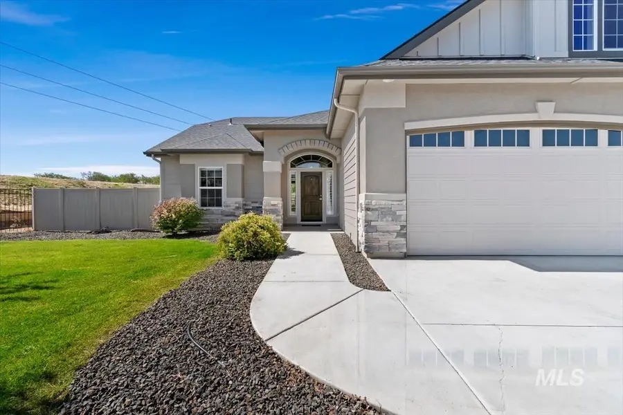 2461 W Herron Ridge Ct, Nampa, ID 83686 - #2