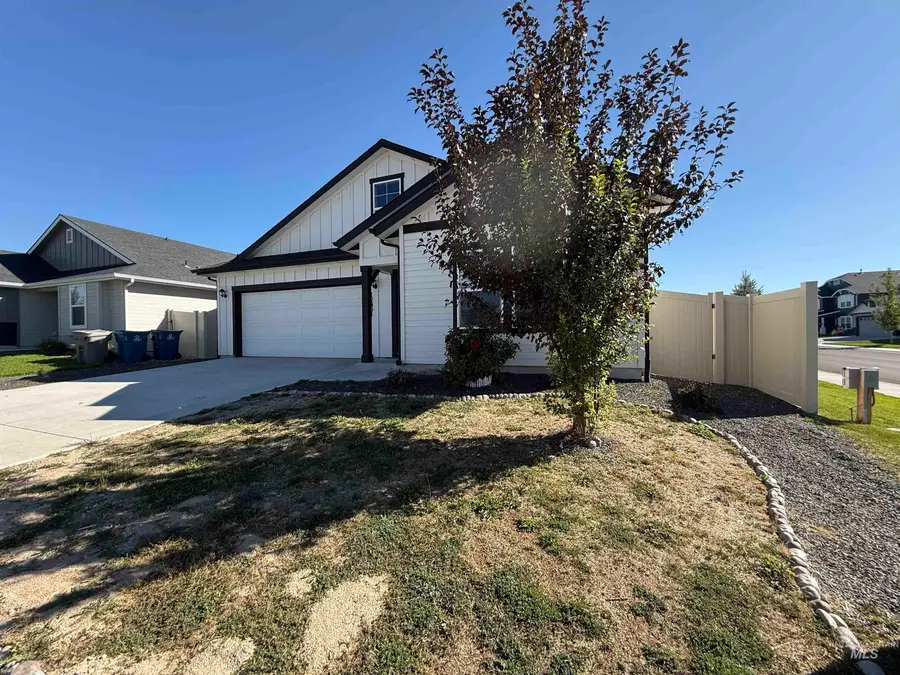 12451 Varga St, Caldwell, ID 83607 - #3