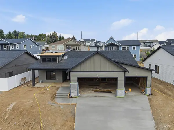 2830 Cyprus Court, Moscow, ID 83843