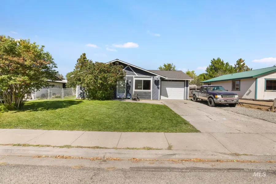 818 19th Ave E, Jerome, ID 83338 - #2