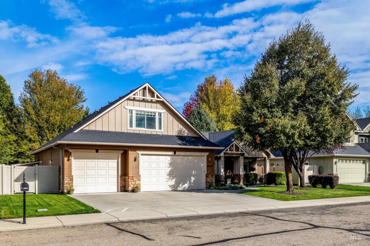 4048 N Tallgrass Ave, Meridian, ID 83646 - #1