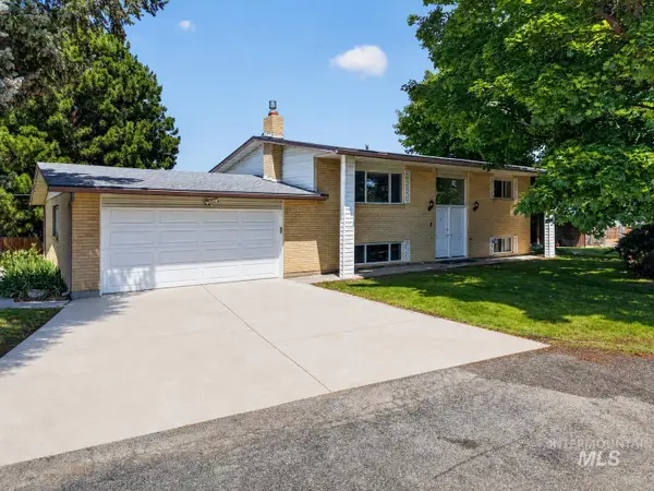 2590 S Cloverdale Rd, Boise, ID 83709
