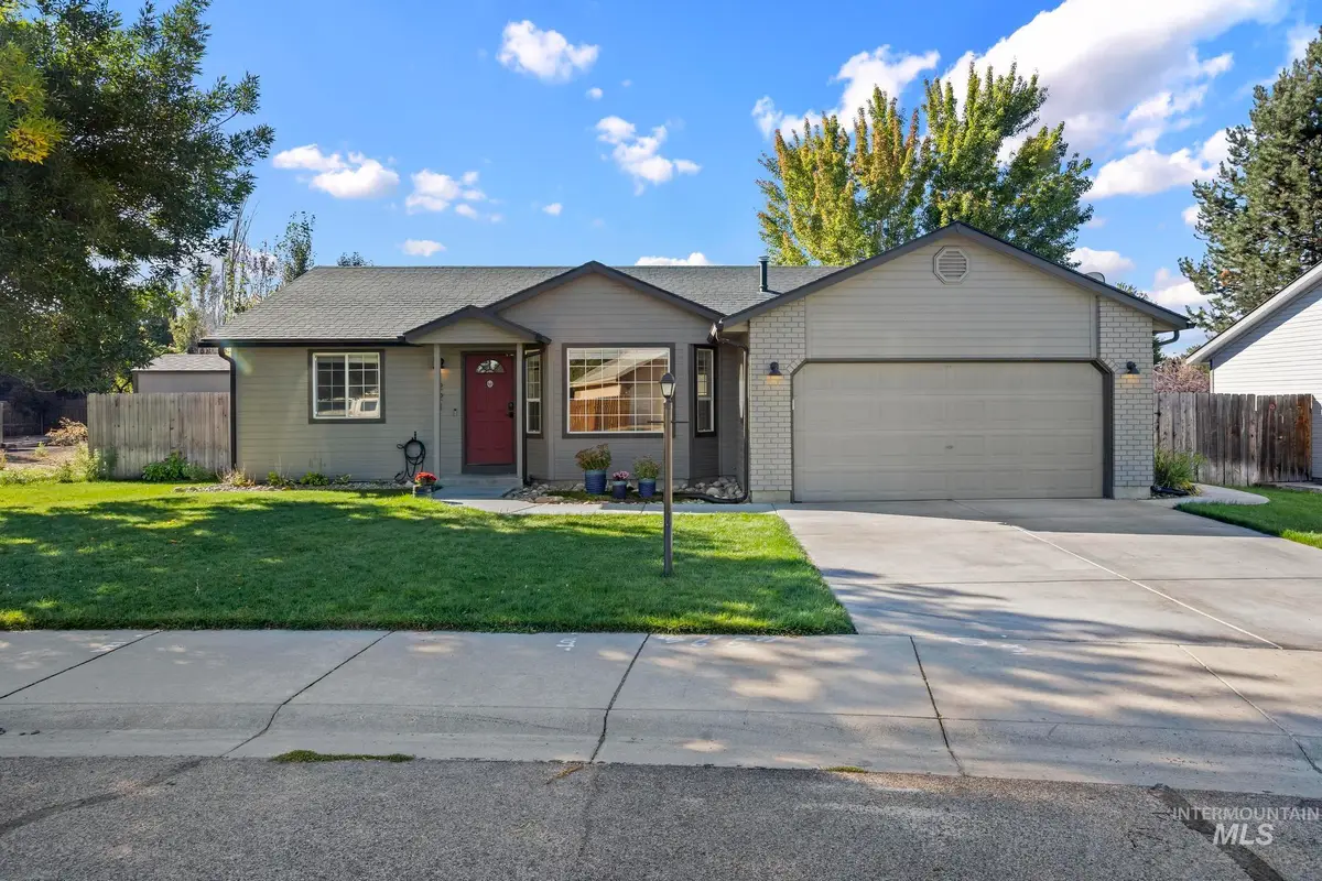 1221 W Waltman Dr, Meridian, ID 83642 - #1