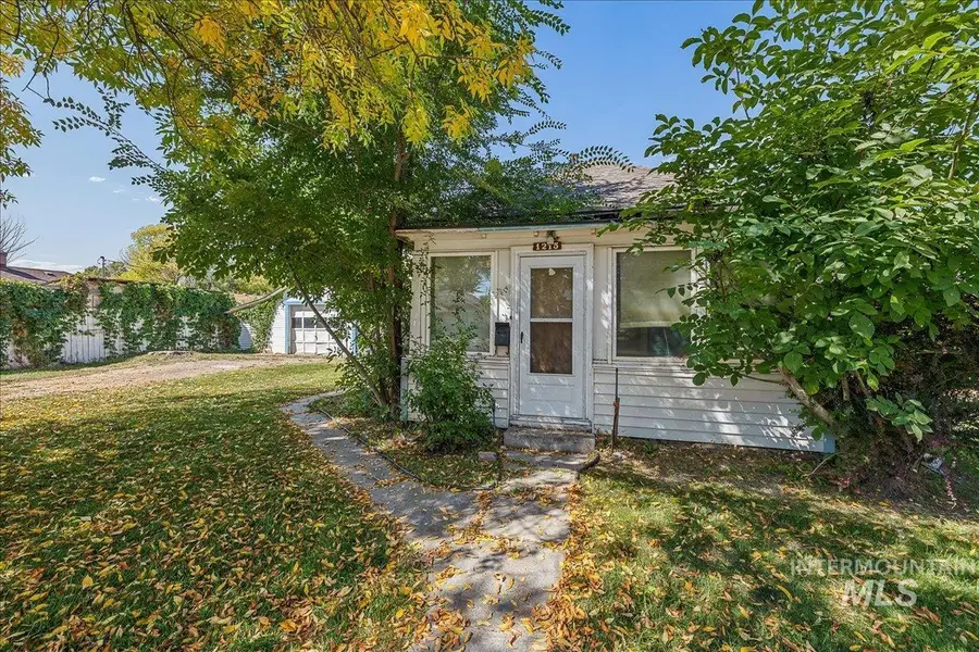 1215 13th Ave S, Nampa, ID 83651 - #3