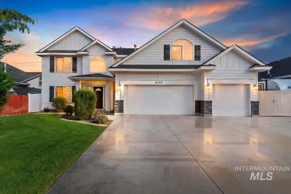 4372 E Burgundy Drive, Nampa, ID 83686