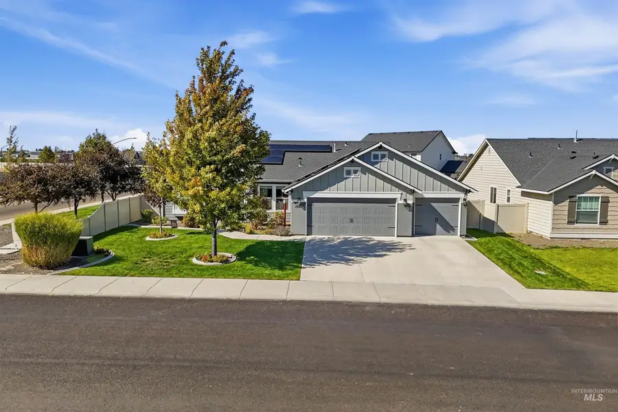 15517 Fuchsia Avenue, Nampa, ID 83651 - #3