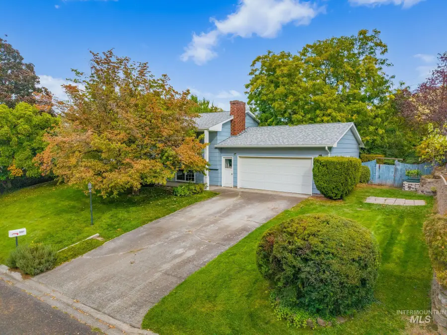 2127 2nd St., Lewiston, ID 83501 - #2