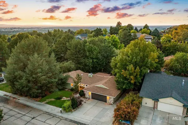 2013 S Coloma Way, Boise, ID 83712