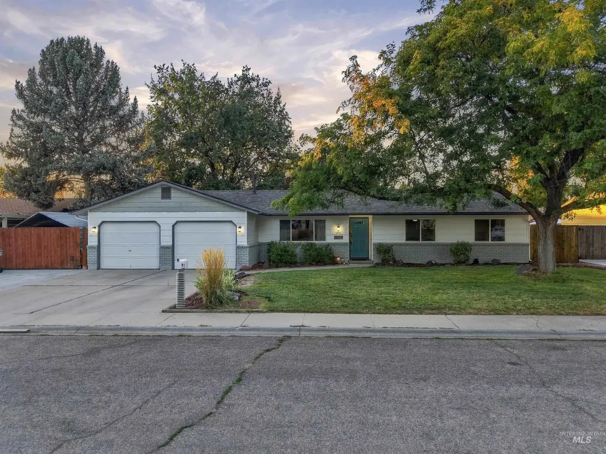 3425 N Buckboard Way, Boise, ID 83713 - #1