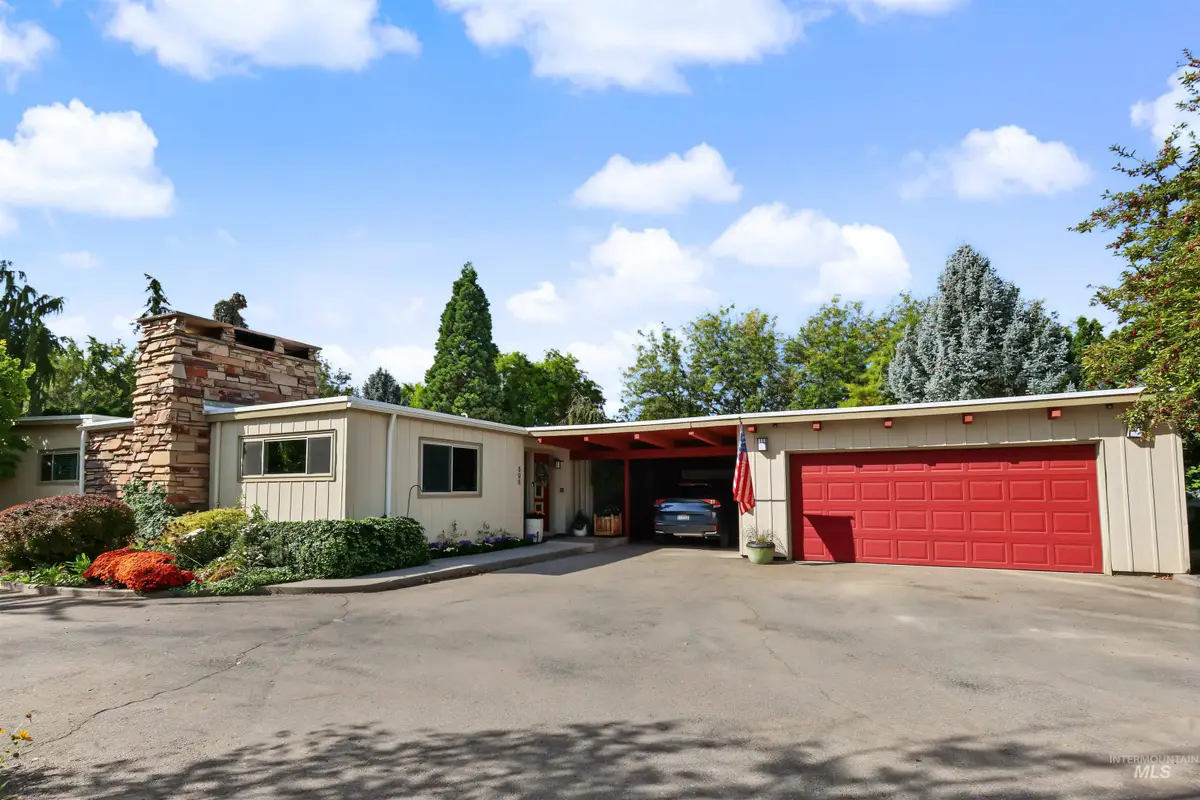 508 E Elm Ave, Parma, ID 83660 - #1