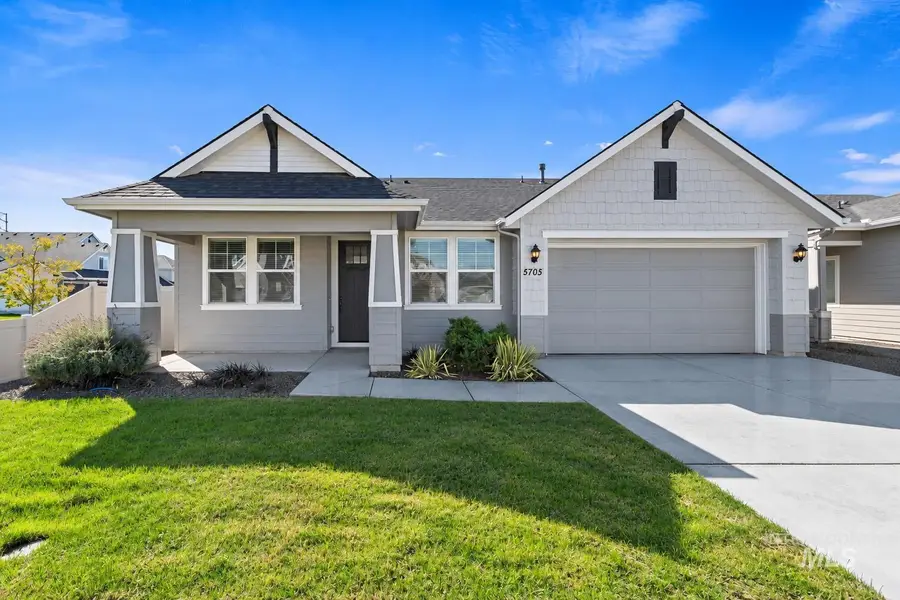 5705 W Daphne Dr, Meridian, ID 83646 - #2