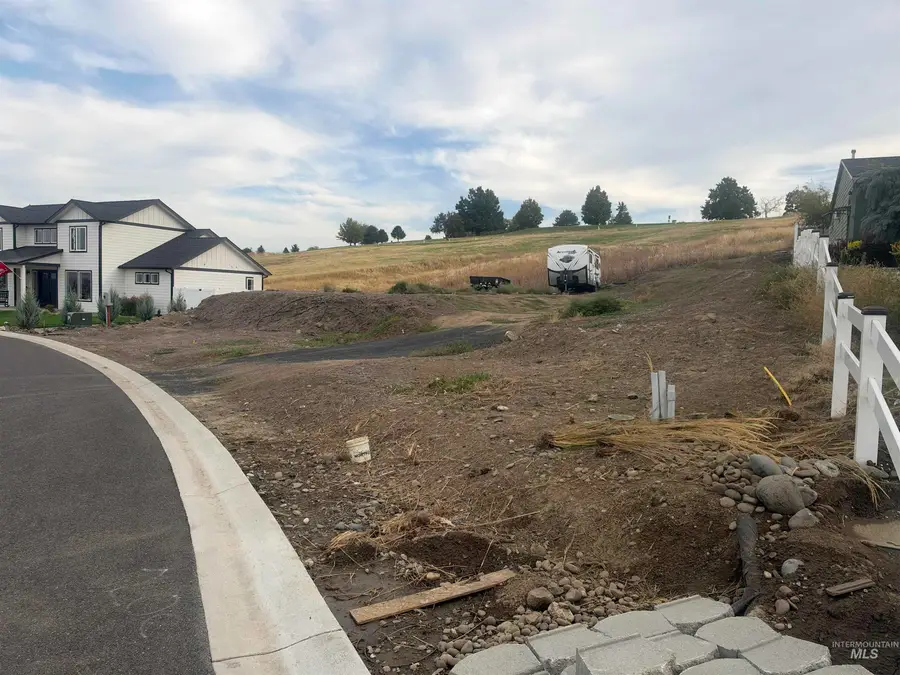 406 Highwater St, Lewiston, ID 83501 - #3