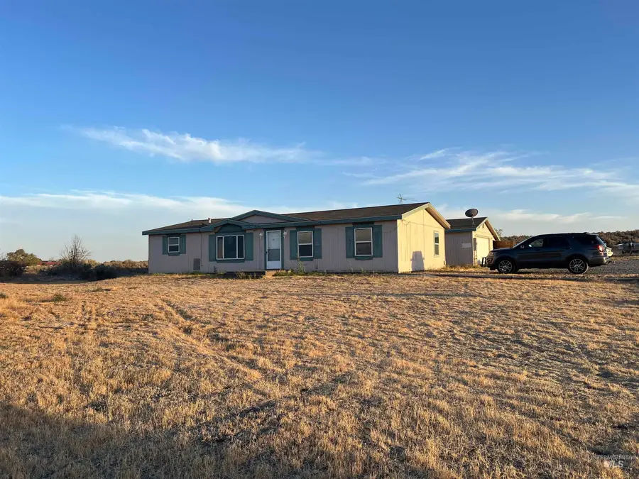 360 SW Midnight Blue Way, Mountain Home, ID 83647 - #2