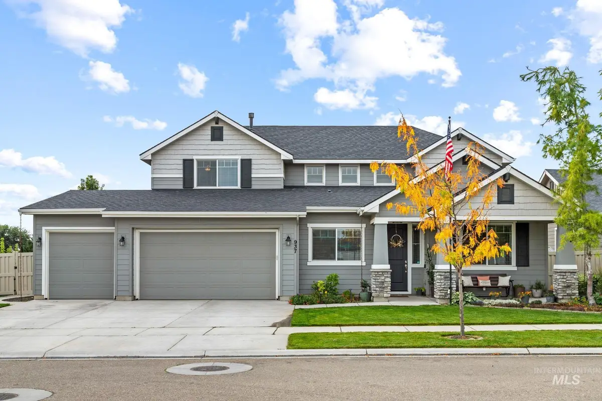 937 Silver Springs St, Middleton, ID 83644 - #1