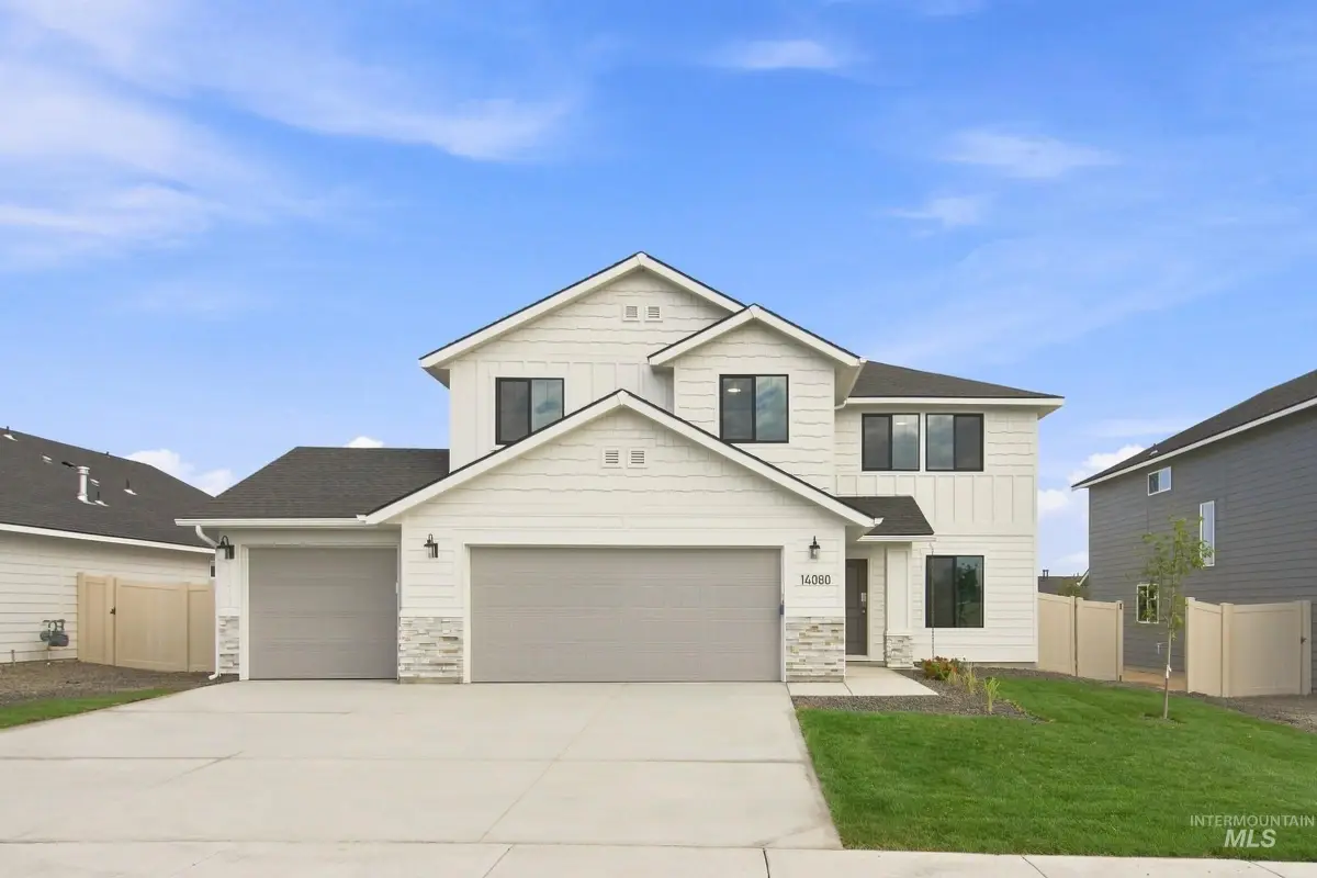 2267 N 8th E St, Mountain Home, ID 83647 - #1