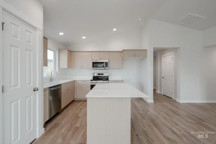 6853 S Lumberton Way, Meridian, ID 83642 - #3