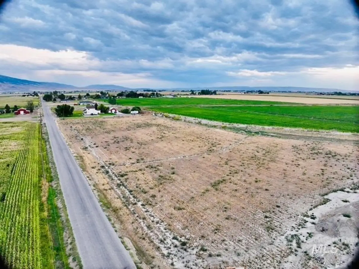 TBD 136 S 450 E, Burley, ID 83318 - #1