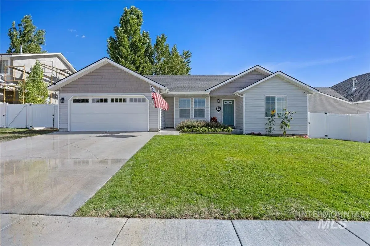 1504 N Evergreen St, Jerome, ID 83338 - #1