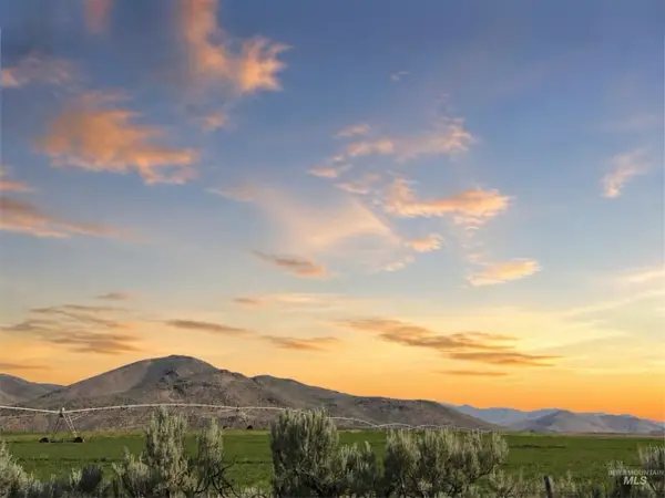 502 Austin Rd., Carey, ID 83320