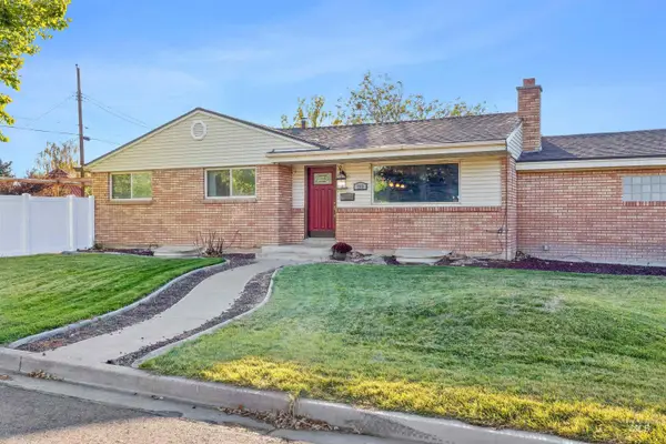 763 N Walnut Street, Twin Falls, ID 83301