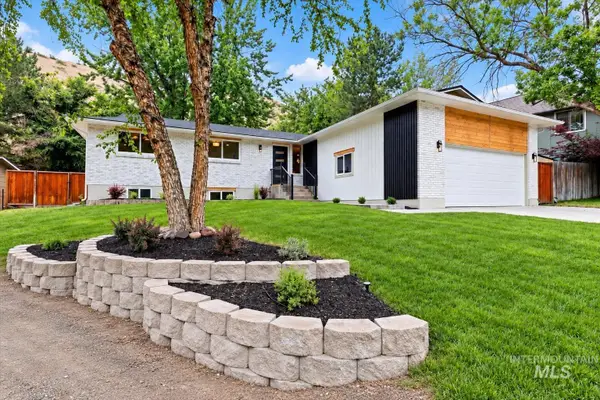 5927 N Collister Dr., Boise, ID 83703