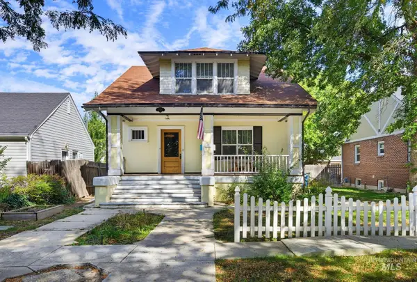 2506 W Woodlawn Ave, Boise, ID 83702