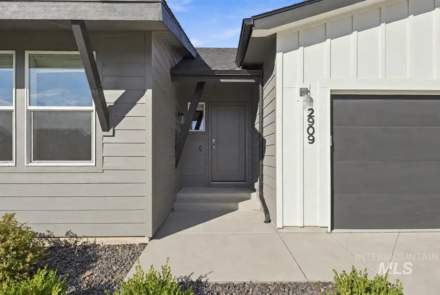 2909 N Mountain Lake Ave, Star, ID 83669 - #3