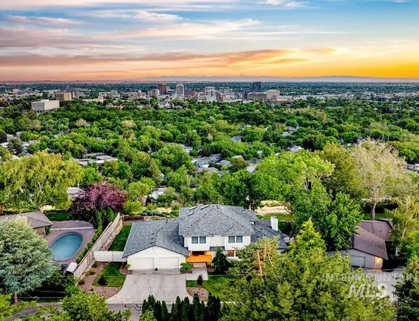 405 W Summit Ridge Rd, Boise, ID 83702